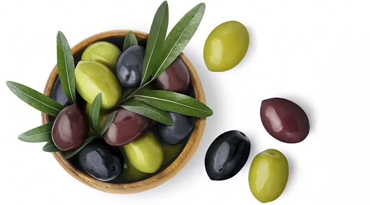 Olives, this months superfood, featured article from life extension magazine february 2024 edition